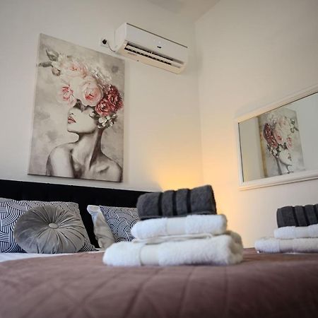 Guesthouse Nada ドゥブロブニク エクステリア 写真